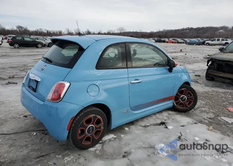 2016 Fiat 500 Electric z USA, uszkodzony, nr VIN 3C3CFFGE9GT143059